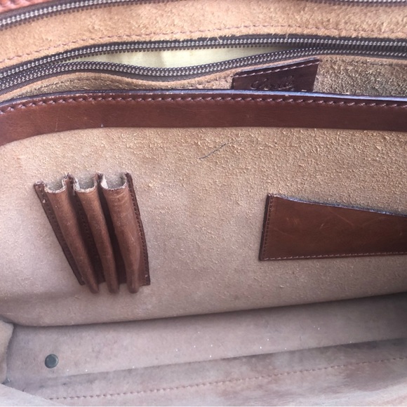 Larella Leather Briefcase - Picture 7 of 9